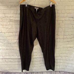 Jennifer Lopez Mid Rise Black Foil Leggings | Women’s 16W | New With Tags